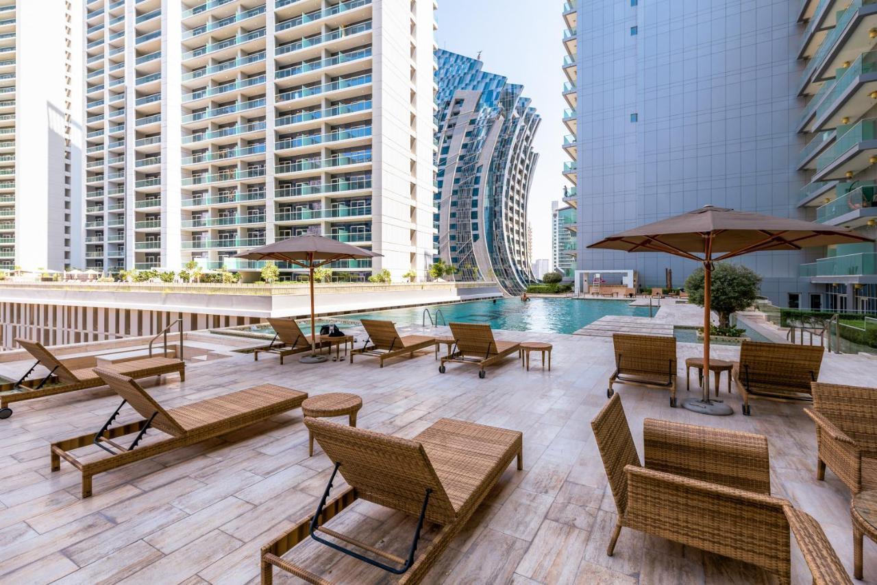 Stunning Studio Near Burj Khalifa 두바이 외부 사진